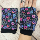 Floral Pentackle Witch fingerless gloves