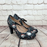 Goth Christmas 4inch heels with staps