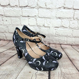Bats Court High Heels with Straps