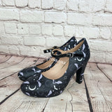 Bats Court High Heels with Straps